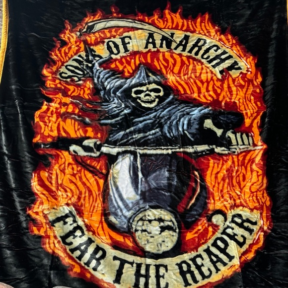 Sons of Anarchy Blanket – Fear the Reaper – 90" x 90-100" – Ultra Soft Fleece - Picture 1 of 2